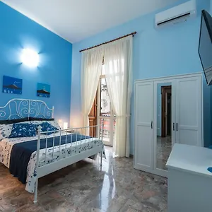 https://casa-fiorito.hotels-amalfi.com